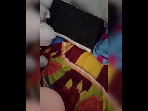 ❤️ Minu toakaaslane jääb üksi koju, sest tema abikaasa läheb puhkusele ja ma kasutan võimalust teda nussida ja täita tema perse piimaga Pornovideo at us ﹏